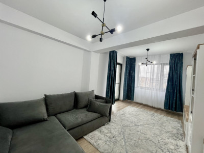 Apartament cochet cu 2 camere în Tractorul