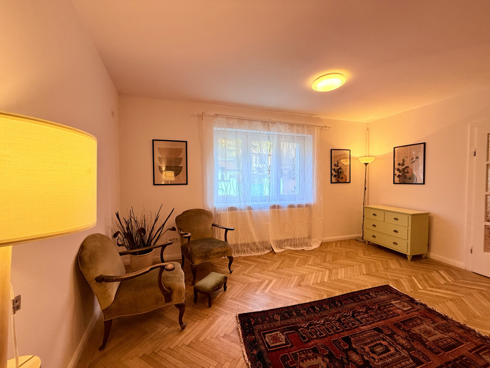 De inchiriat – Apartament in casa– Strada De Mijloc, Brasov (zona Centrala)