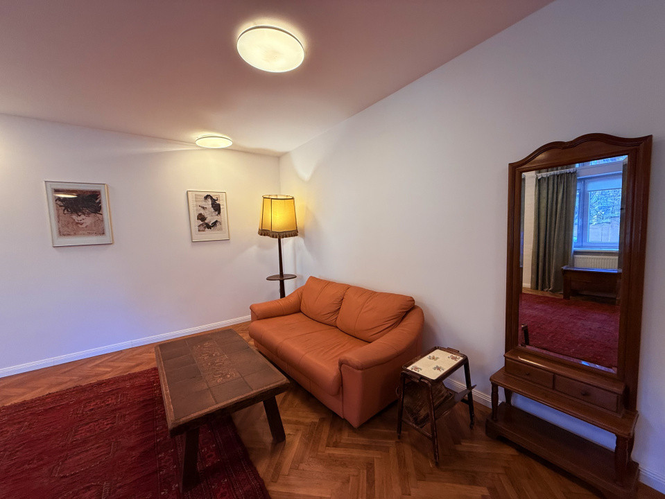 De inchiriat – Apartament in casa– Strada De Mijloc, Brasov (zona Centrala)