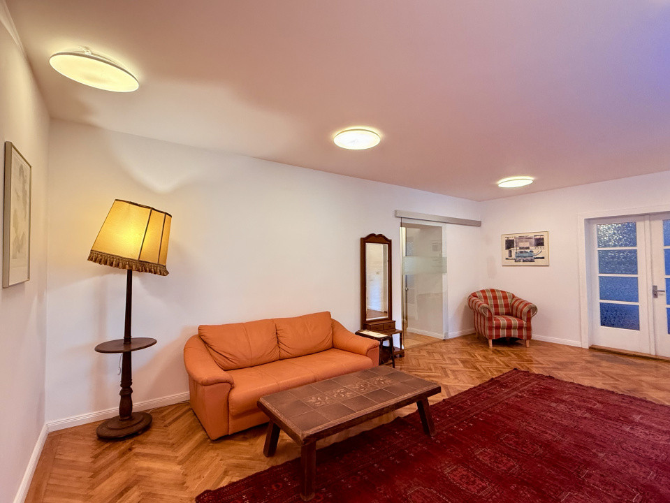 De inchiriat – Apartament in casa– Strada De Mijloc, Brasov (zona Centrala)