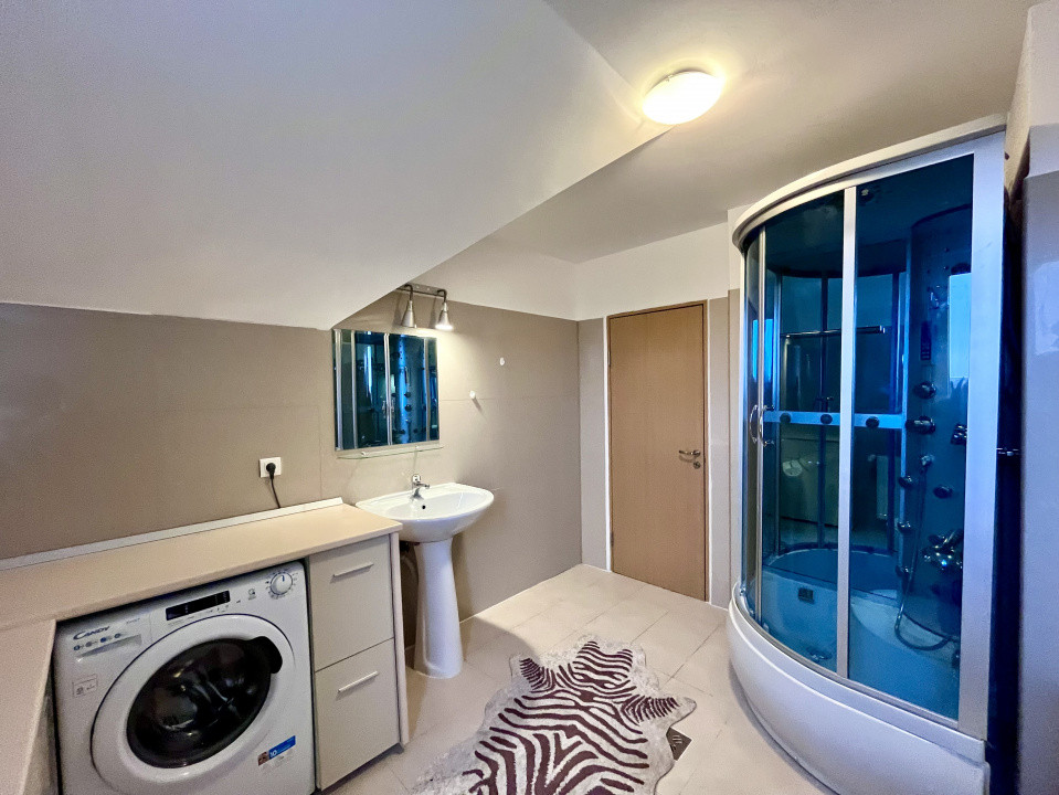 Apartament cu 4 camere in Green Valley 