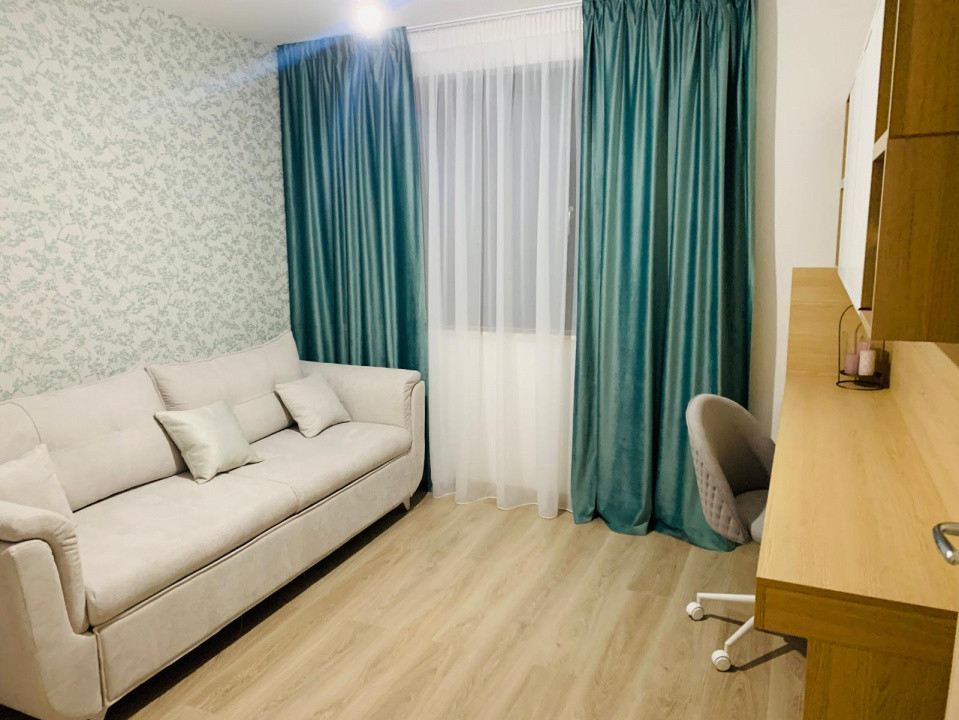Apartament cu 3 camere în Urban Plaza 