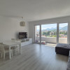 Apartament modern în Alphaville Arena