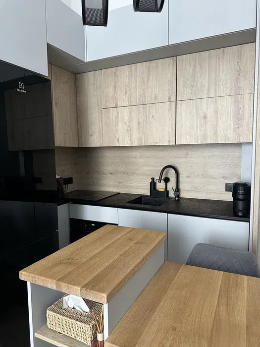Apartament Modern cu 2 camere in Zona Centrala