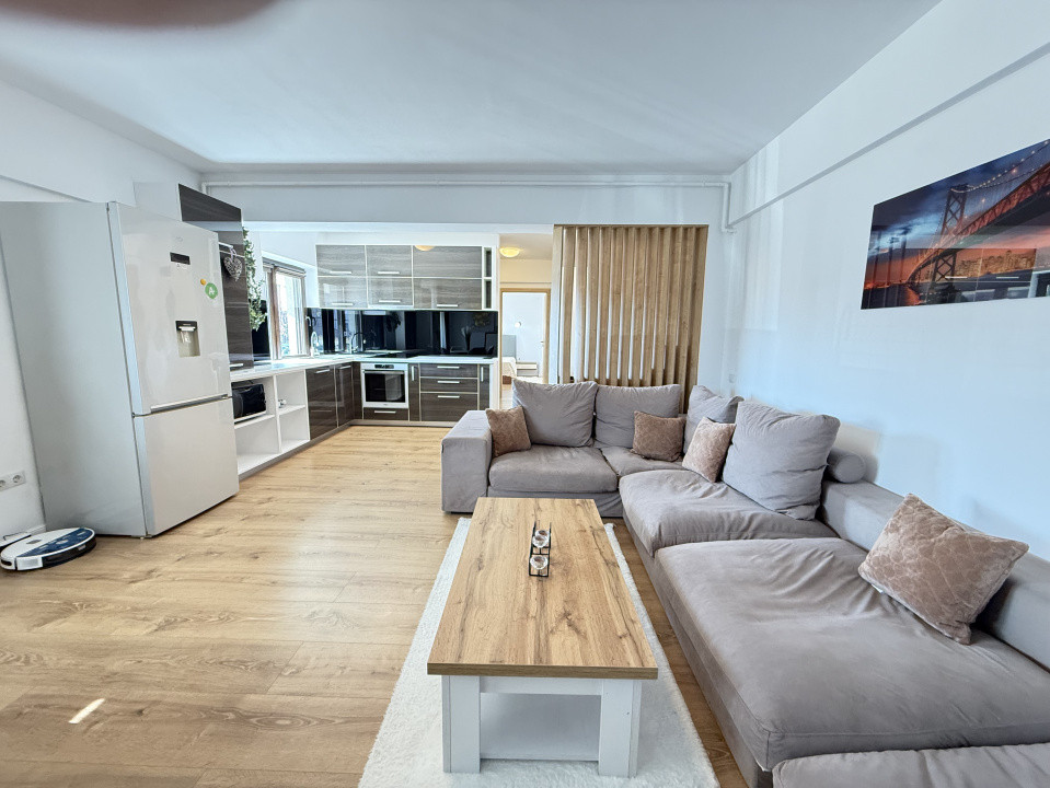 Studio cochet la inchiriere in cartierul Tractorul