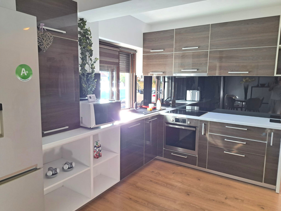 Studio cochet la inchiriere in cartierul Tractorul