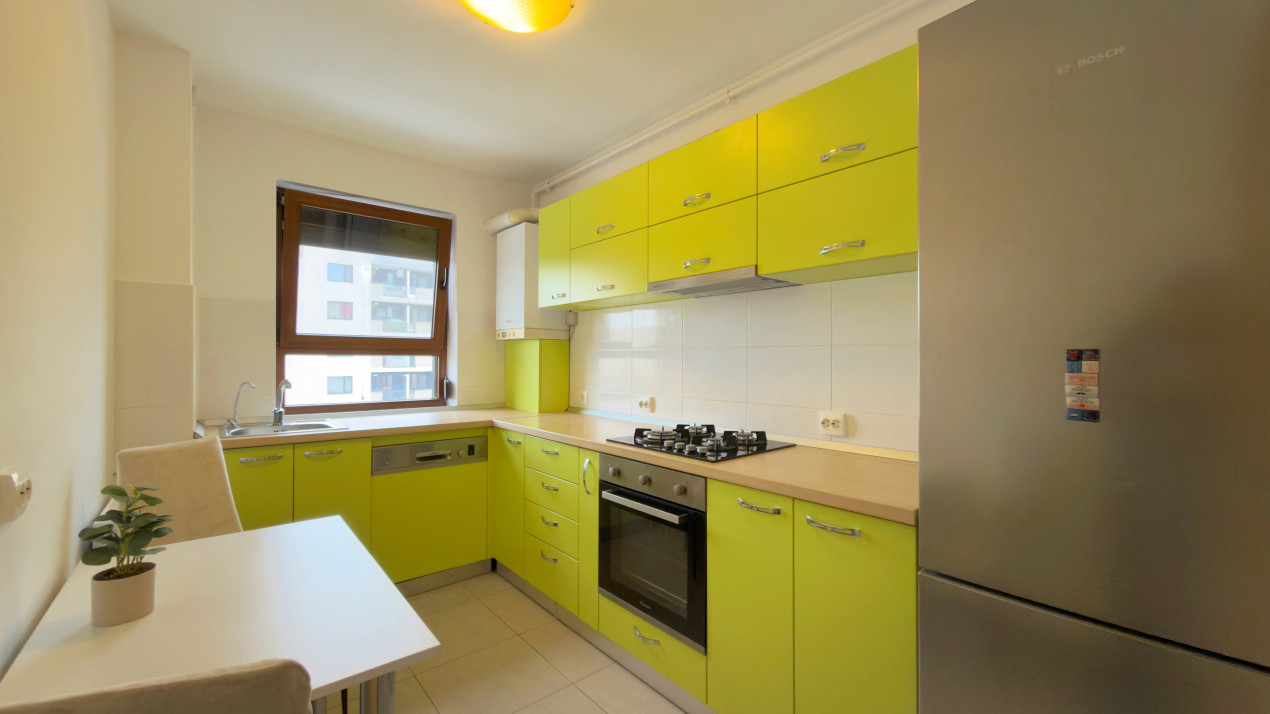 Apartament 2 camere | Decomandat, balcon + parcare –  zona Coresi Mall  📍