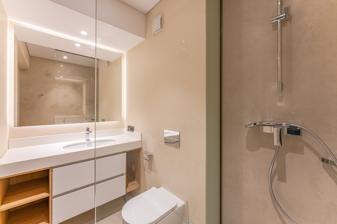 Penthouse de lux cu jacuzzi și vedere spectaculoasă spre Tâmpa