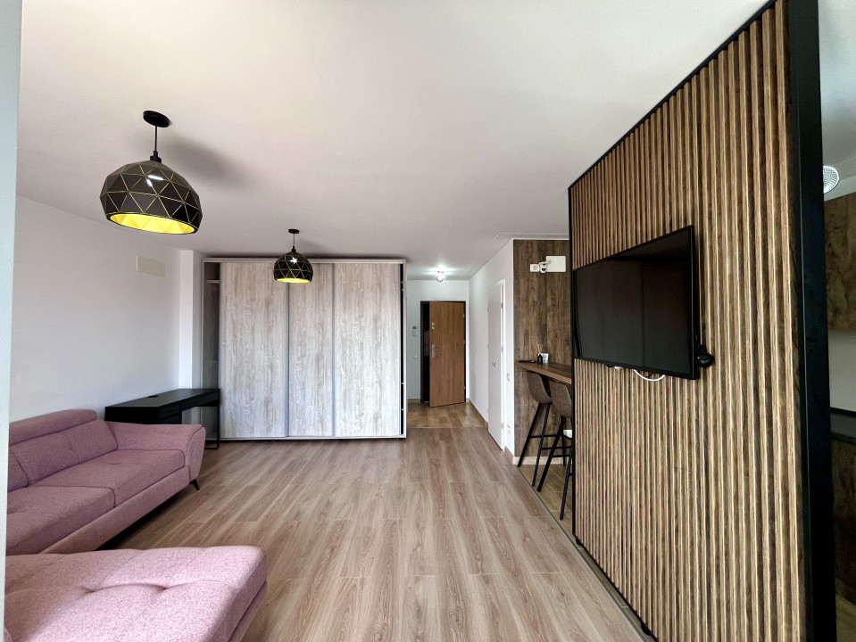 Garsonieră modernă în Urban Plaza 