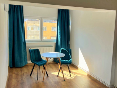 Apartament cu 2 camere in zona Onix 