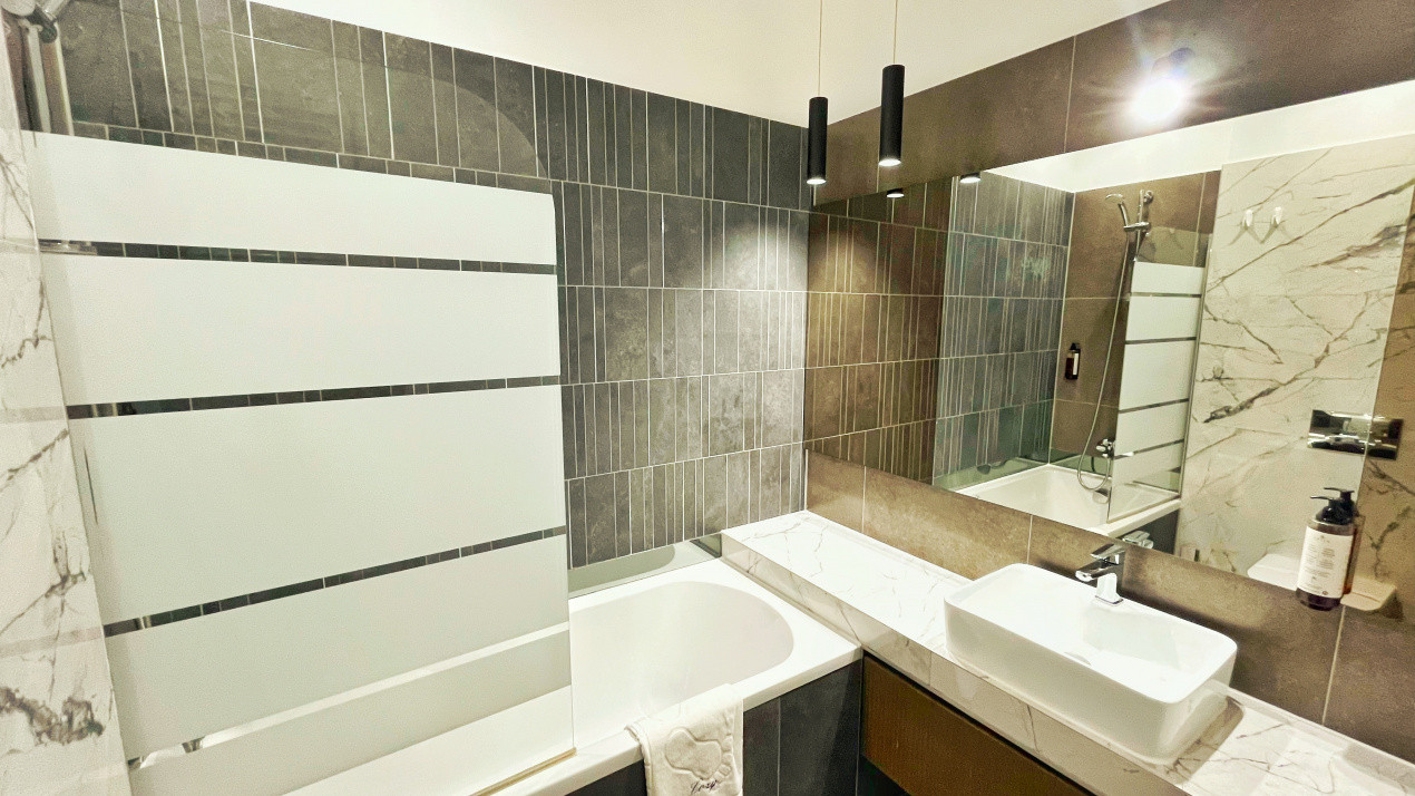 Apartament cu 2 camere în Qualis 