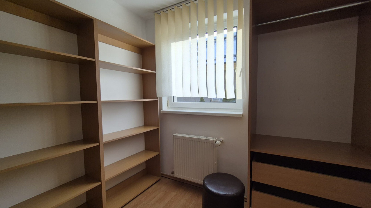 Apartament cu 4 camere in cartierul Noua langa padure
