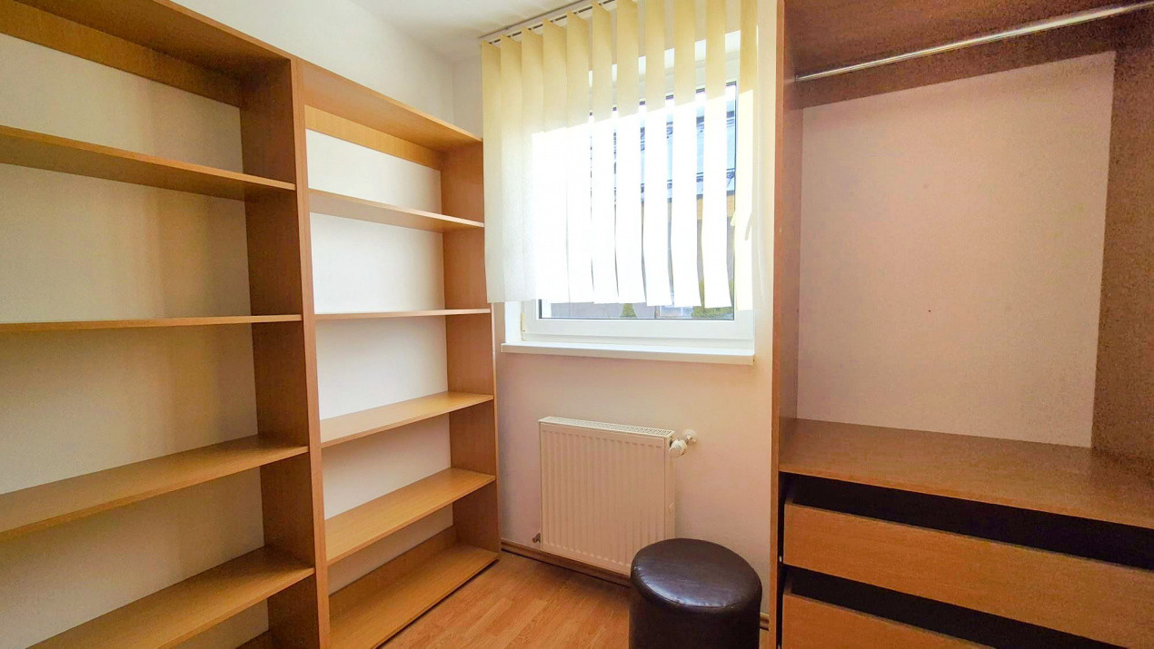 Apartament cu 4 camere in cartierul Noua langa padure