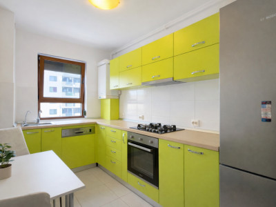 Apartament 2 camere | Decomandat, balcon + parcare –  zona Coresi Mall  📍