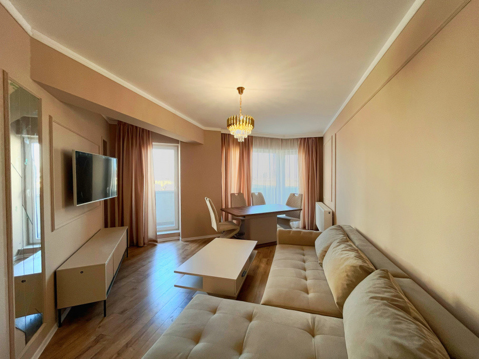 Apartament modern cu 3 camere în Tractorul