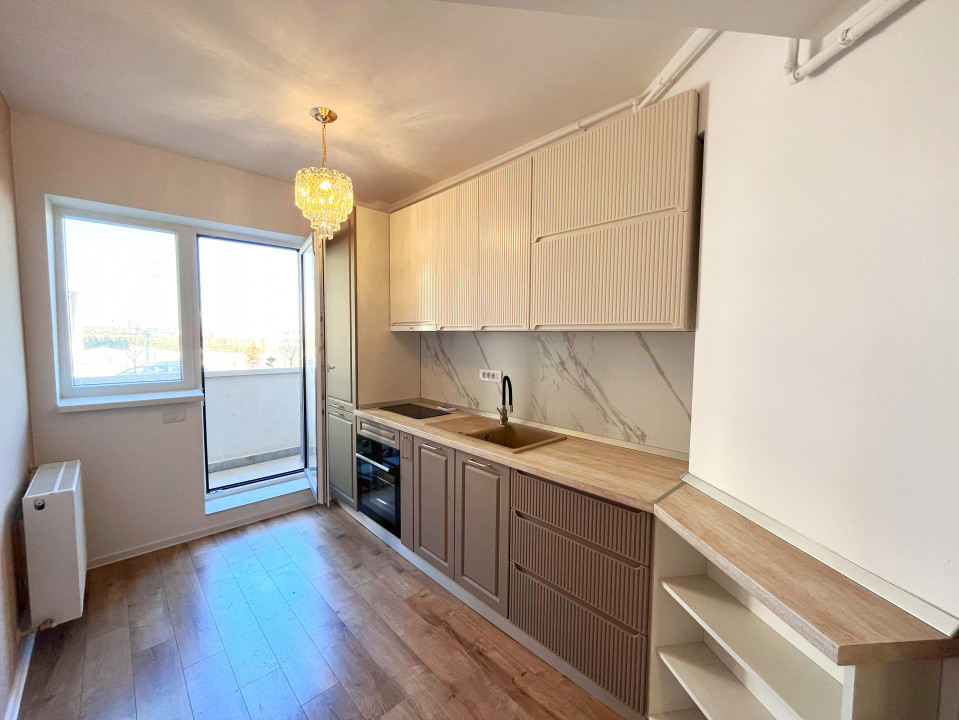 Apartament modern cu 3 camere în Tractorul