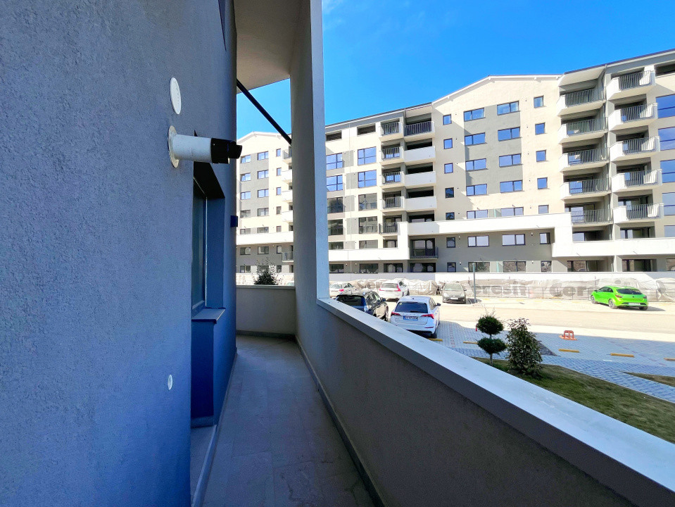 Apartament modern cu 3 camere în Tractorul