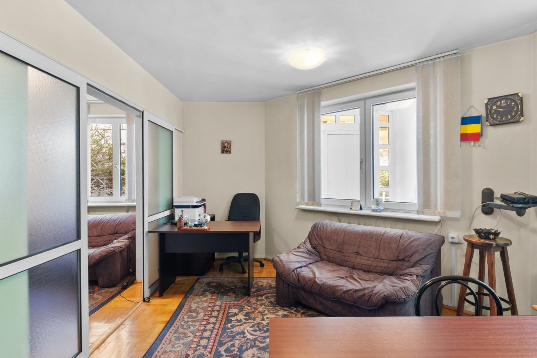 Casa de vanzare in Brasov - singur in curte - 458 mp teren