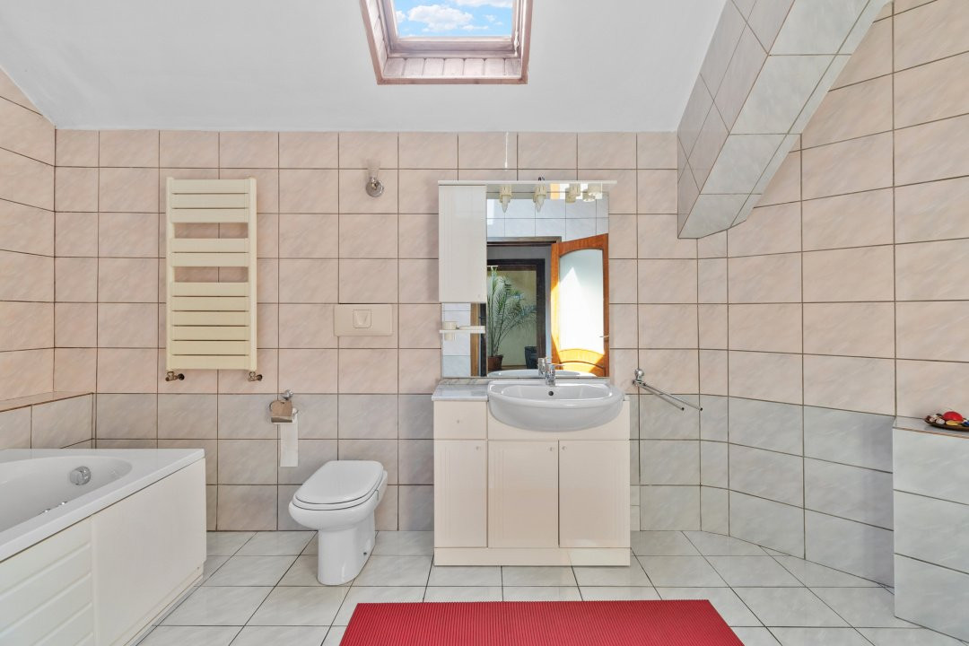 Casa de vanzare in Brasov - singur in curte - 458 mp teren