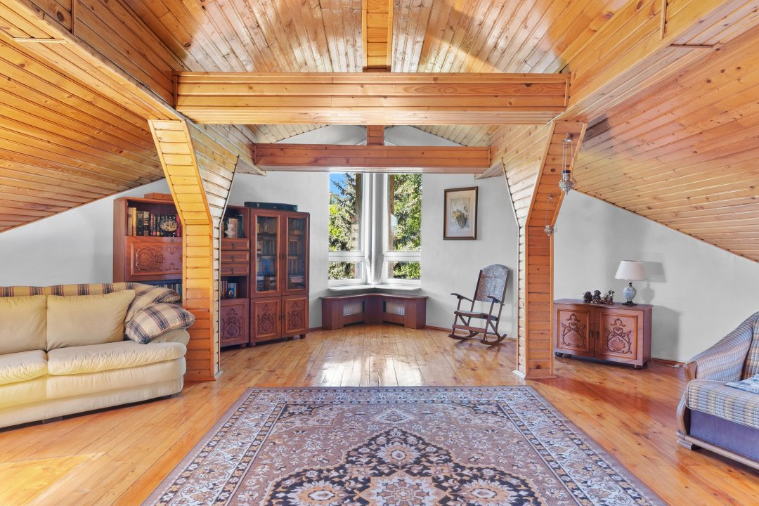 Casa de vanzare in Brasov - singur in curte - 458 mp teren