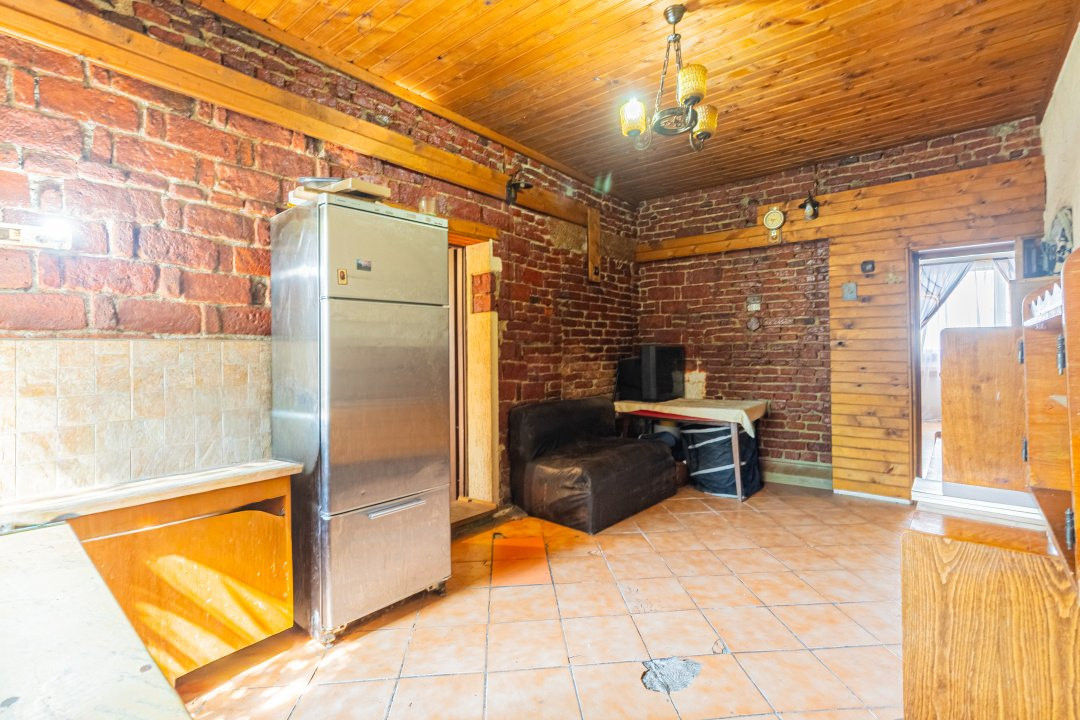 Casă individuala de 4 camere, oportunitate de investiție, Str.Plevnei