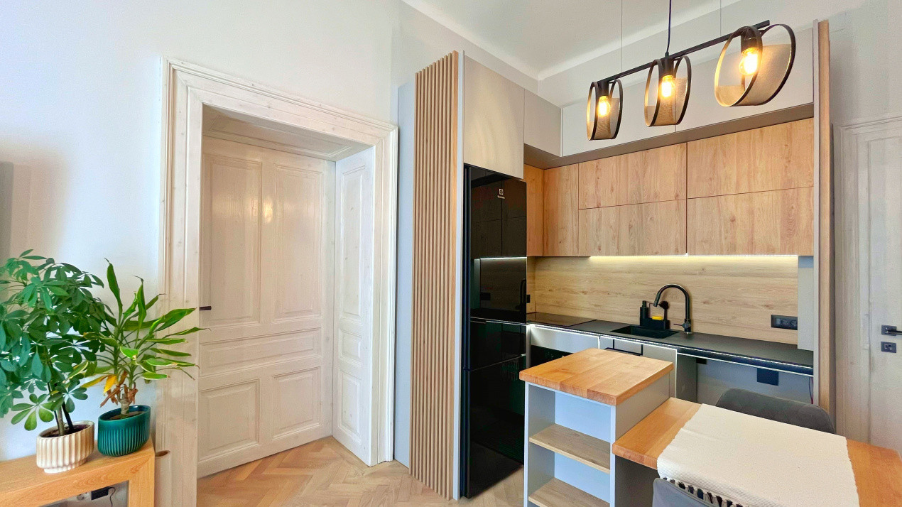 Apartament Modern cu 2 camere in centrul Brasovului 