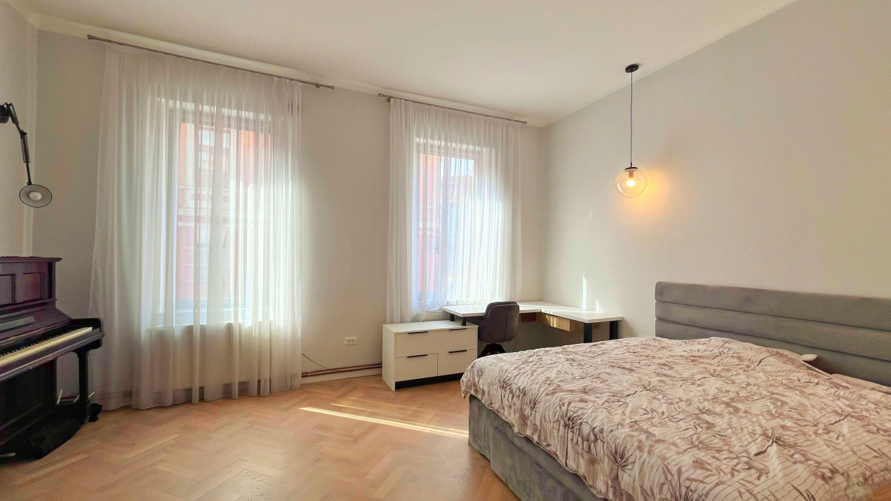 Apartament Modern cu 2 camere in centrul Brasovului 