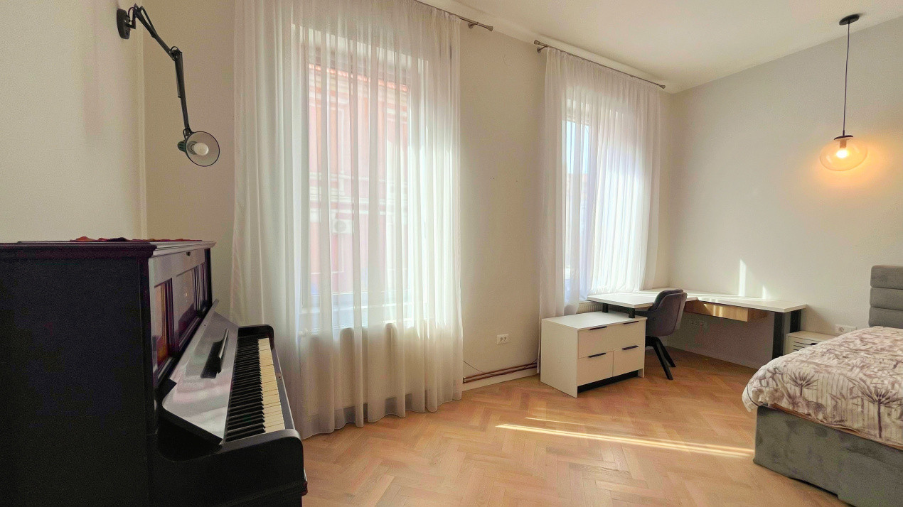 Apartament Modern cu 2 camere in centrul Brasovului 