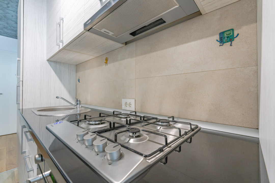 Apartament tip studio, in Coresi la pietonala
