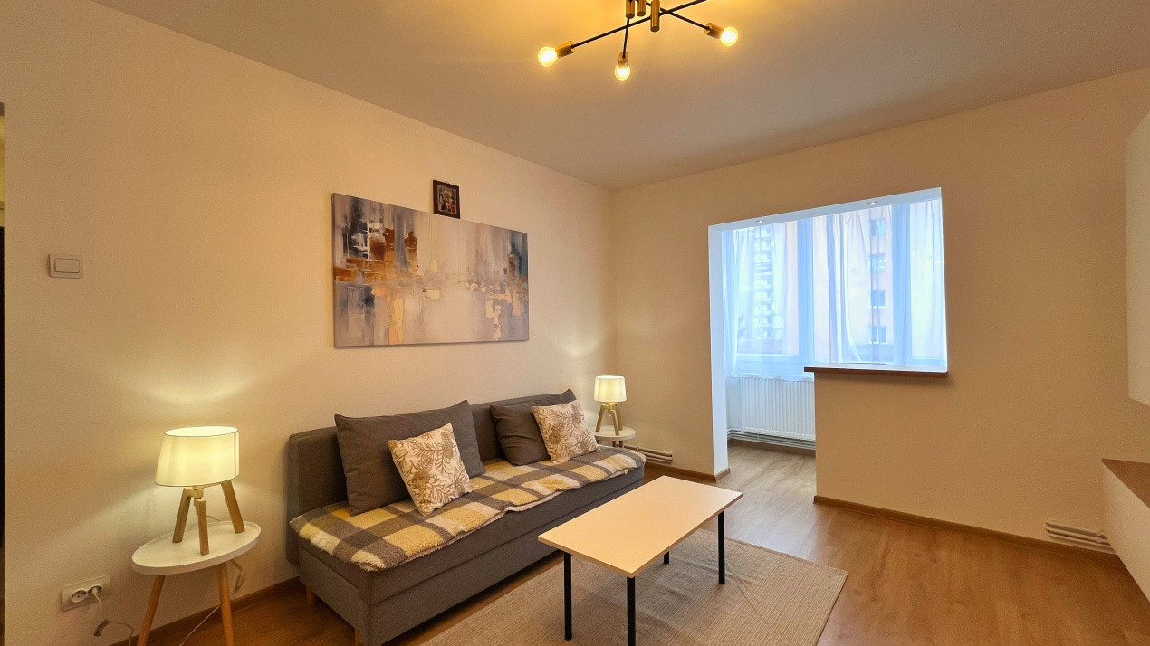 Apartament cu 2 camere în Tractorul 