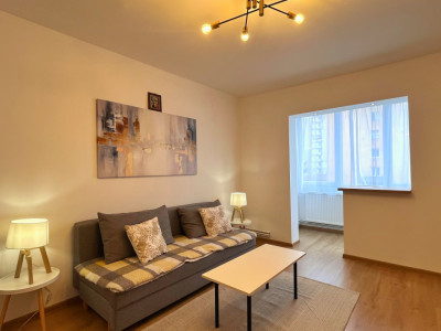 Apartament cu 2 camere în Tractorul 