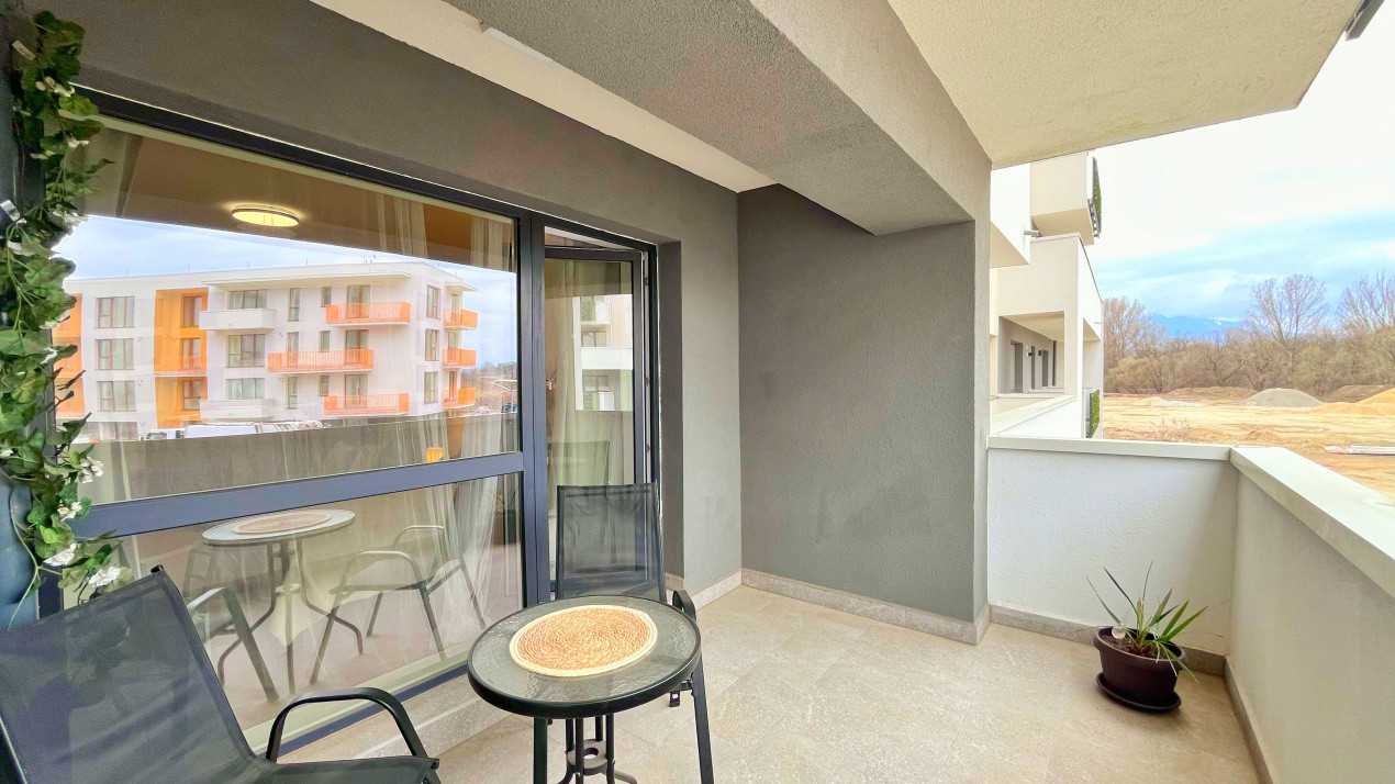 Studio modern în Tractorul 