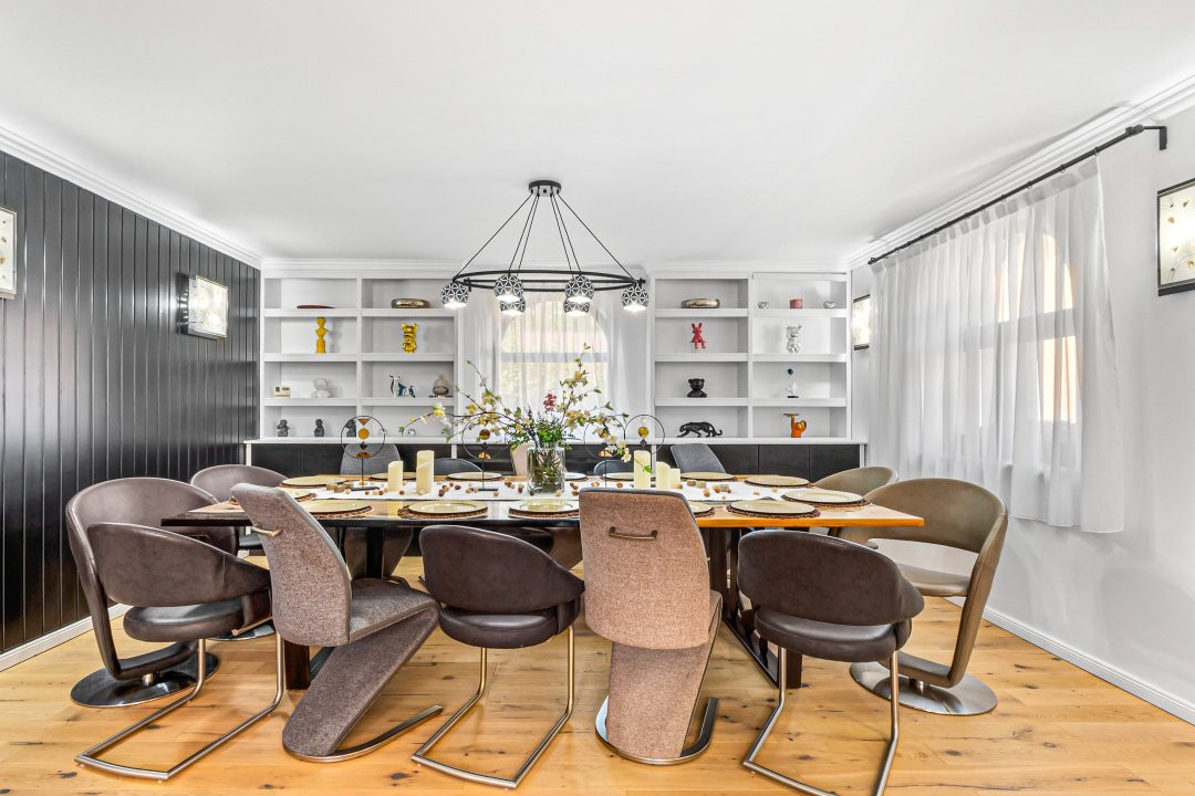 Vilă spectaculoasă lângă Castelul Bran cu piscină și cramă