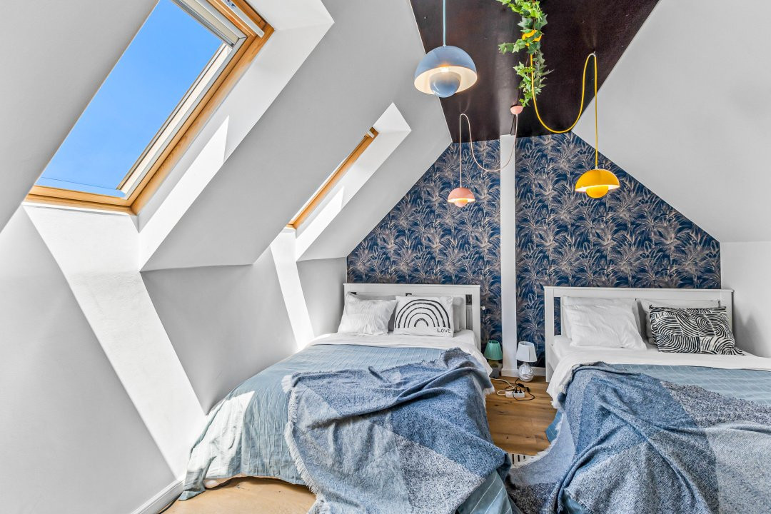 Vilă spectaculoasă lângă Castelul Bran cu piscină și cramă