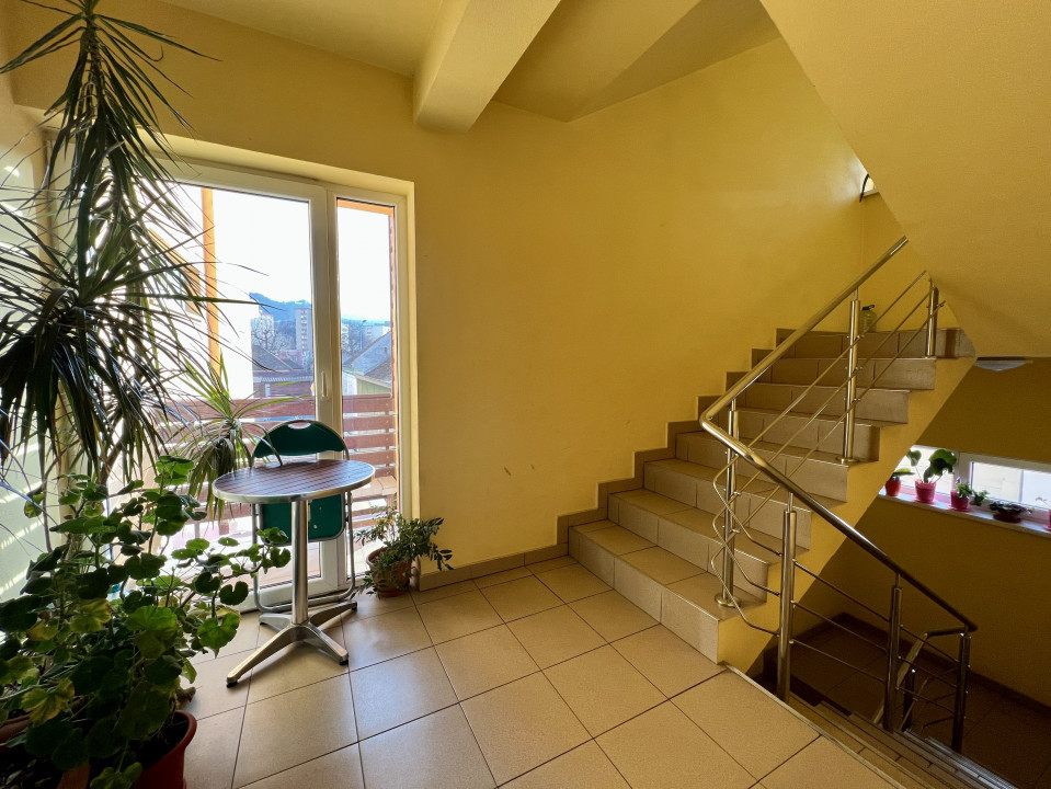 Garsoniera spatioasa cu parcare privata – Muta-te ACUM in confortul perfect!