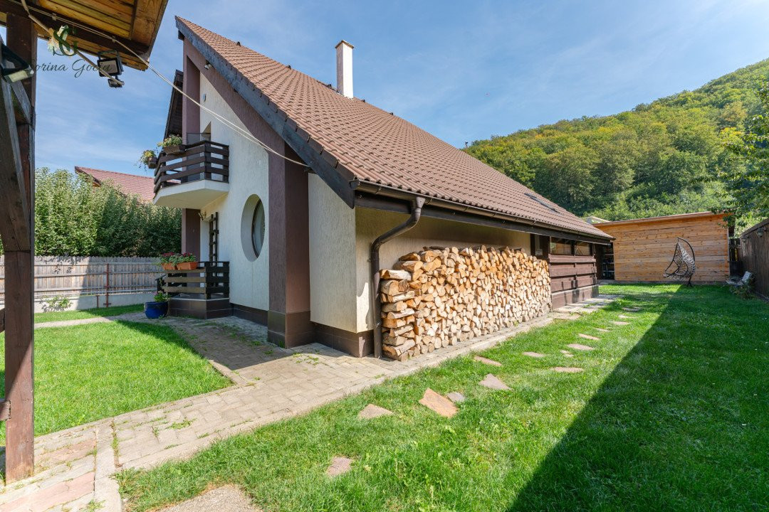 Casa individuala langa padure, in zona linistita- Bunloc, Brasov