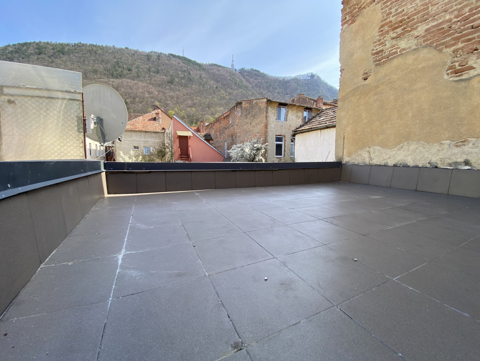 Ultracentral Brașov | Casă tip studio 35 mp + terasă generoasă| 0% comision