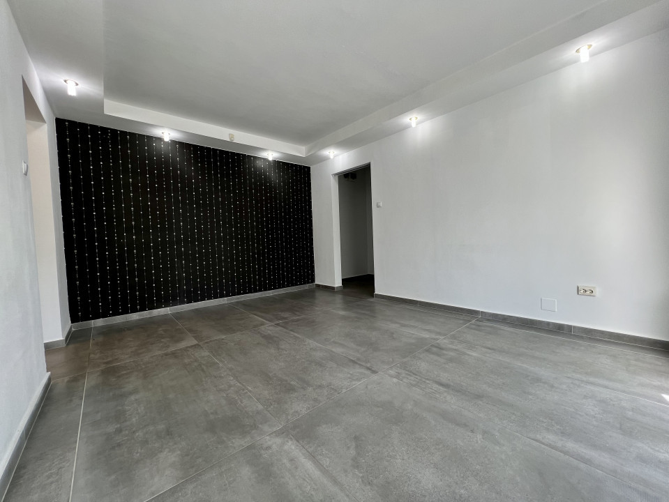 Spatiu comercial in zona LIDL (Bulevardul Saturn)