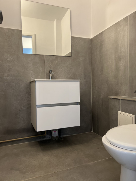 Spatiu comercial in zona LIDL (Bulevardul Saturn)