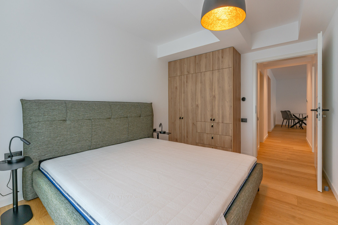 Închiriere apartament modern 3 camere cu vedere superbă Brașov