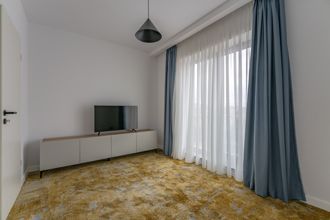 Apartament 3 camere cu vedere panoramică spre centrul vechi Brașov
