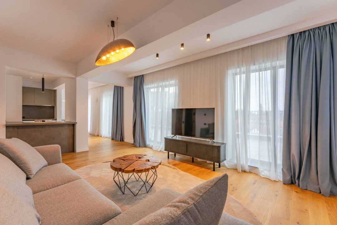 Apartament 2 camere cu terasă 40 mp și vedere panoramică Brașov