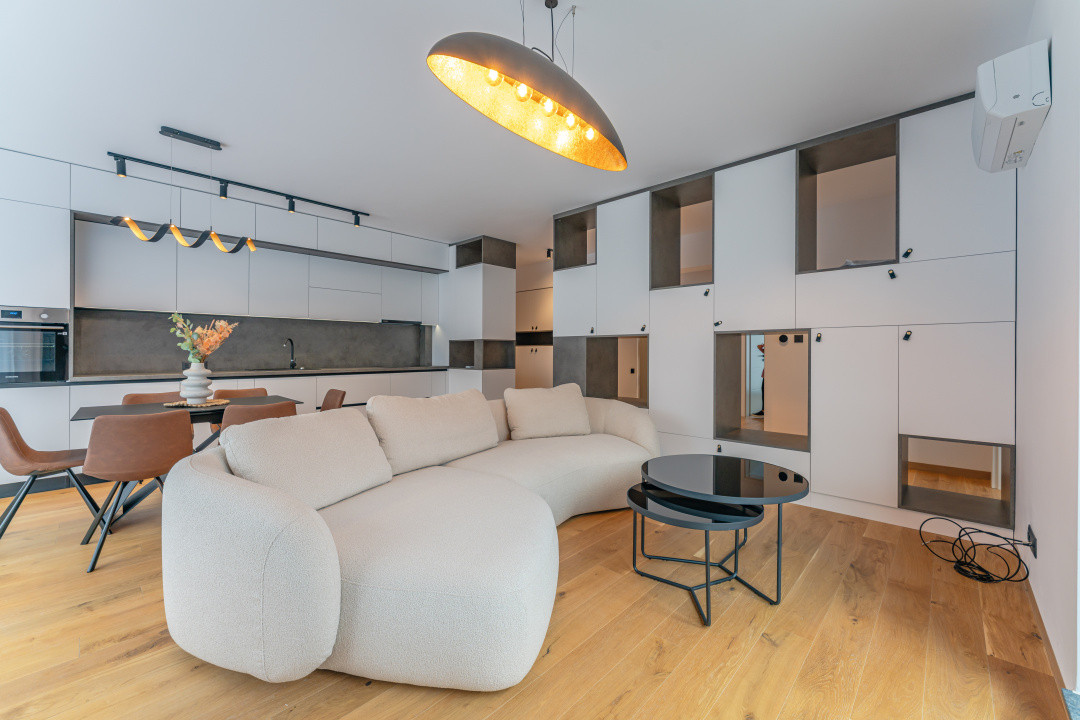 Apartament 4 camere cu terasă 104 mp și priveliște spre Tâmpa