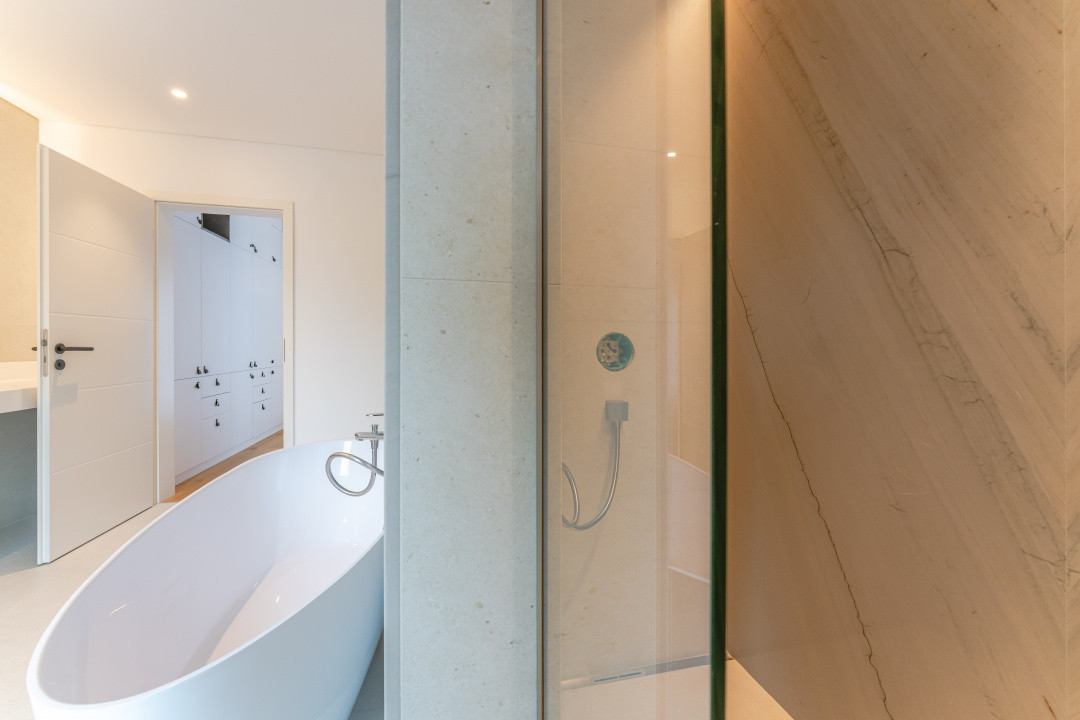 Apartament 4 camere cu terasă 104 mp și priveliște spre Tâmpa