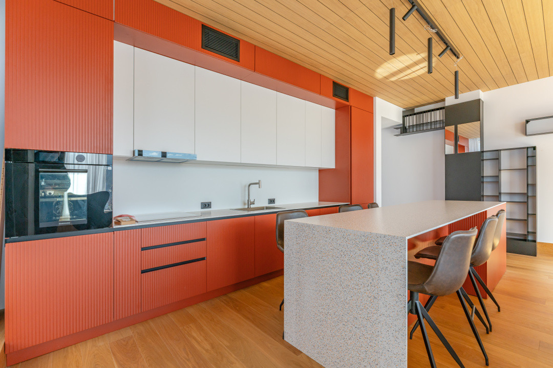 Penthouse de lux cu jacuzzi și vedere spectaculoasă spre Tâmpa