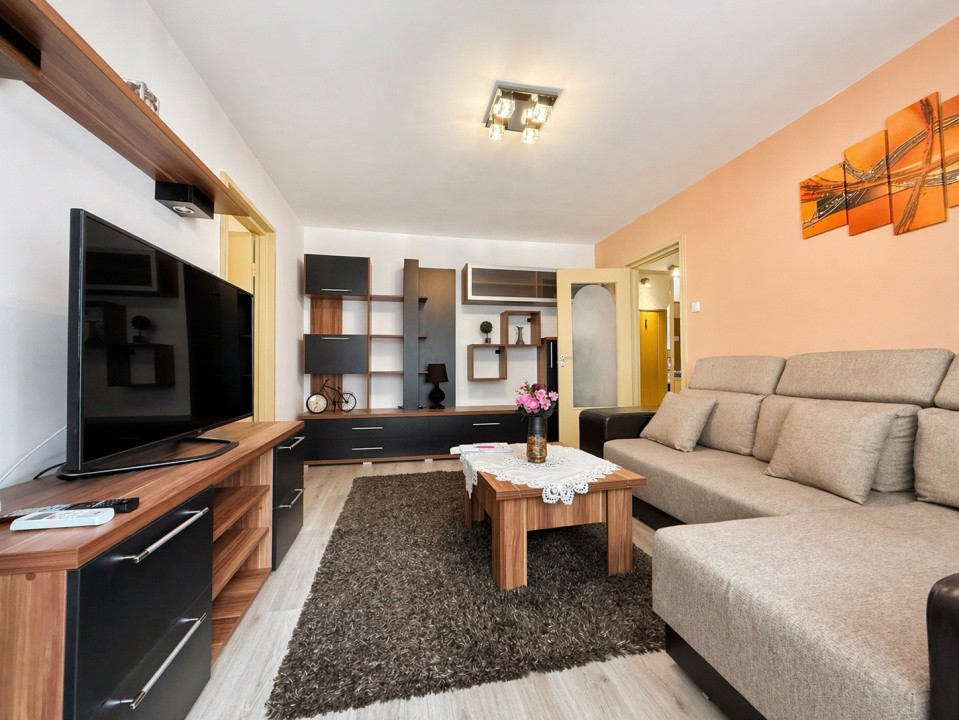 Apartament 2 camere – Bd. Garii, Brasov – etaj 1, parcare, gata de mutare