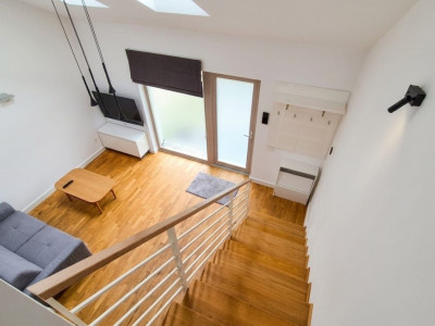 Apartament cu 2 camere pe strada Lunga