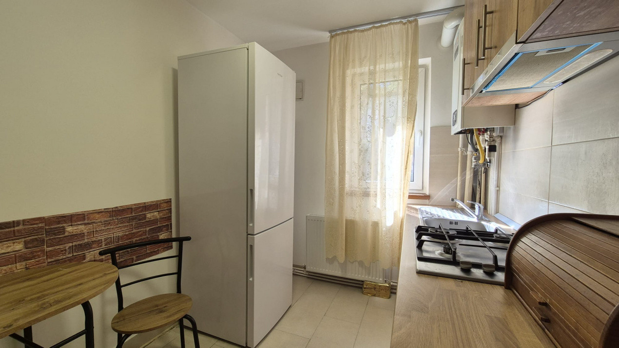 Apartament 2 camere semidecomandat de inchiriat – zona Faget, Brasov