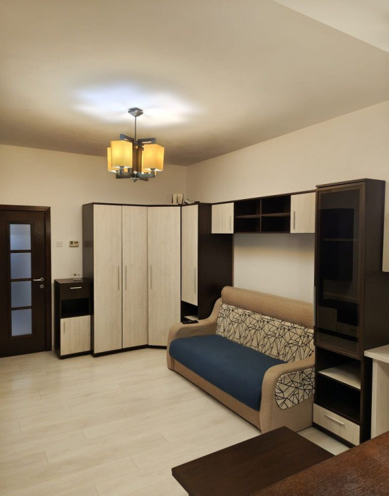 Proprietar- Apartament 2 camere Tractorul mobilat si utilat