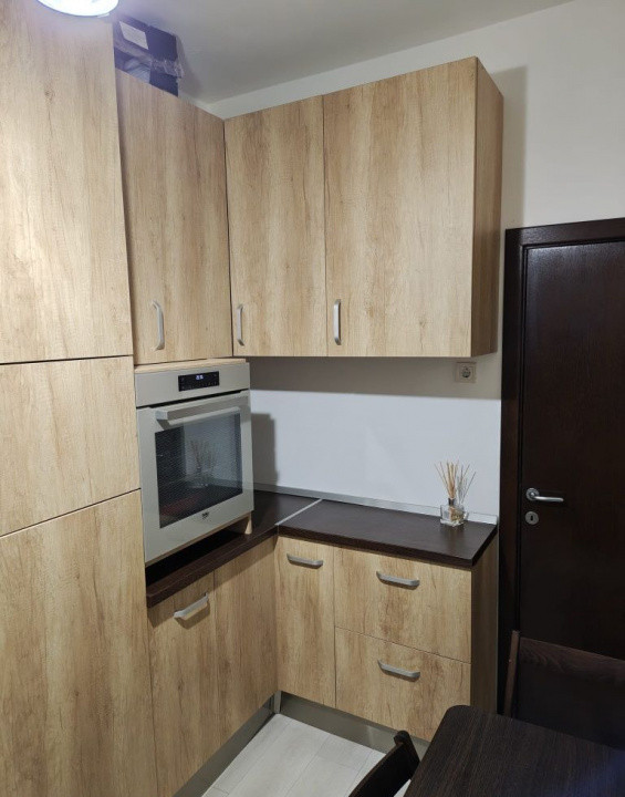 Proprietar- Apartament 2 camere Tractorul mobilat si utilat